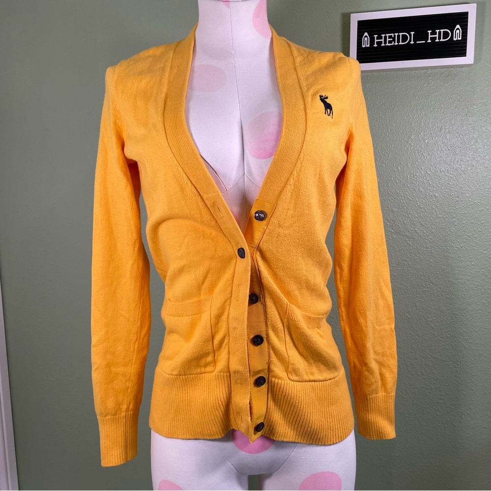 Abercrombie & Fitch Yellow Cardigan